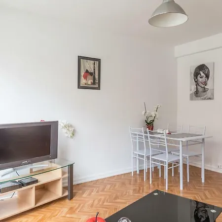 Charmant F2 Neuf Proche Gare Apartament Strasburg
