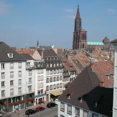 Apartament Charmant F2 Neuf Proche Gare *